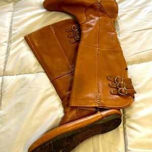 Born brown boots